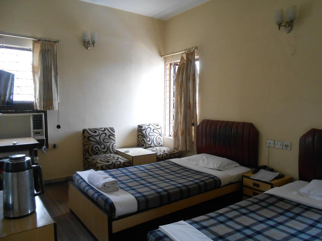 Hotel Akash Deep Calcutta  Esterno foto