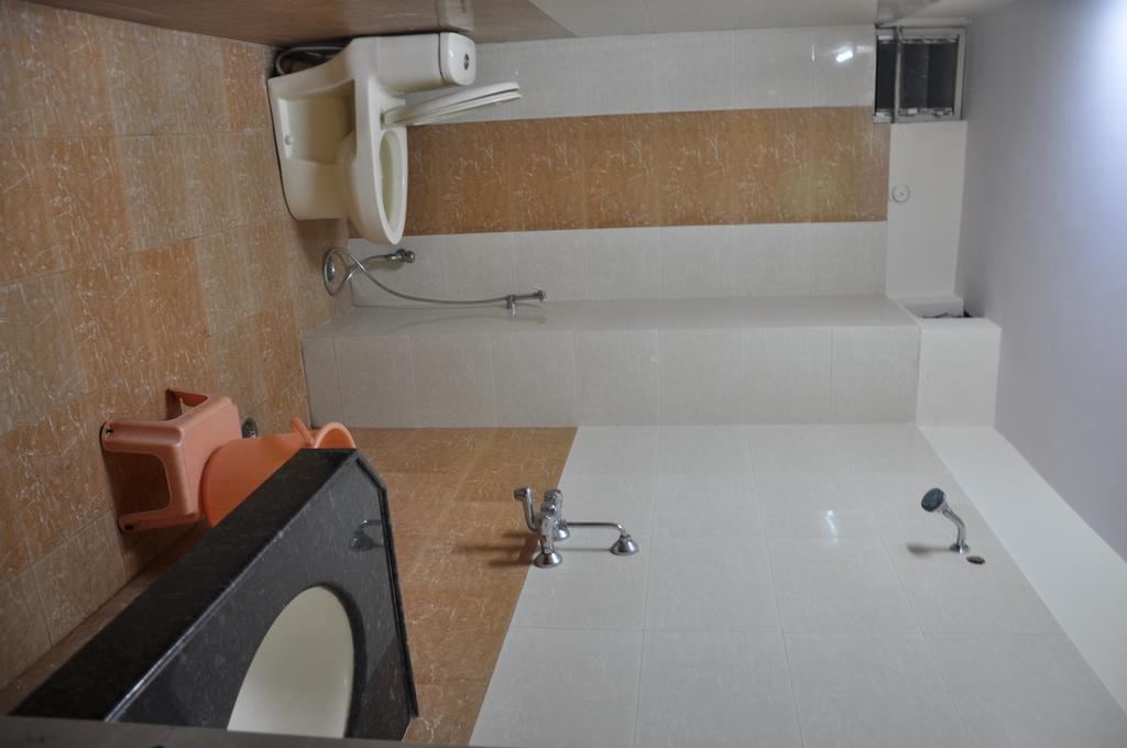 Hotel Akash Deep Calcutta  Esterno foto